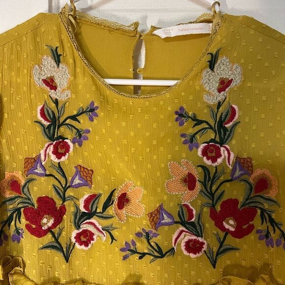 Zara Trafaluc collection embroidered detail long sleeve top - Picture 3 of 8